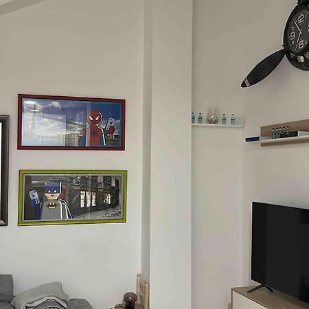 Apartamento Recien Reformado En Barajas Pueblo マドリード エクステリア 写真