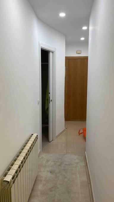Apartamento Recien Reformado En Barajas Pueblo マドリード エクステリア 写真