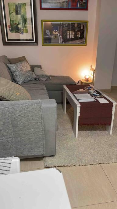 Apartamento Recien Reformado En Barajas Pueblo マドリード エクステリア 写真
